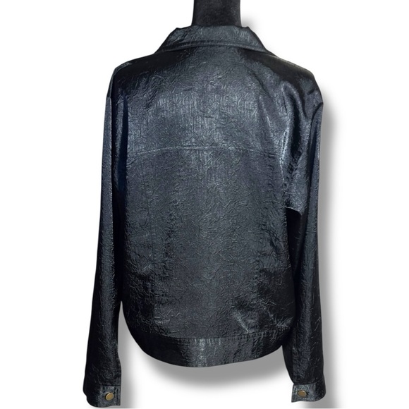 Spenser Jeremy Black Satin Long Sleeve Gold Buttons Collared Simple Chic Shirt - Picture 6 of 15